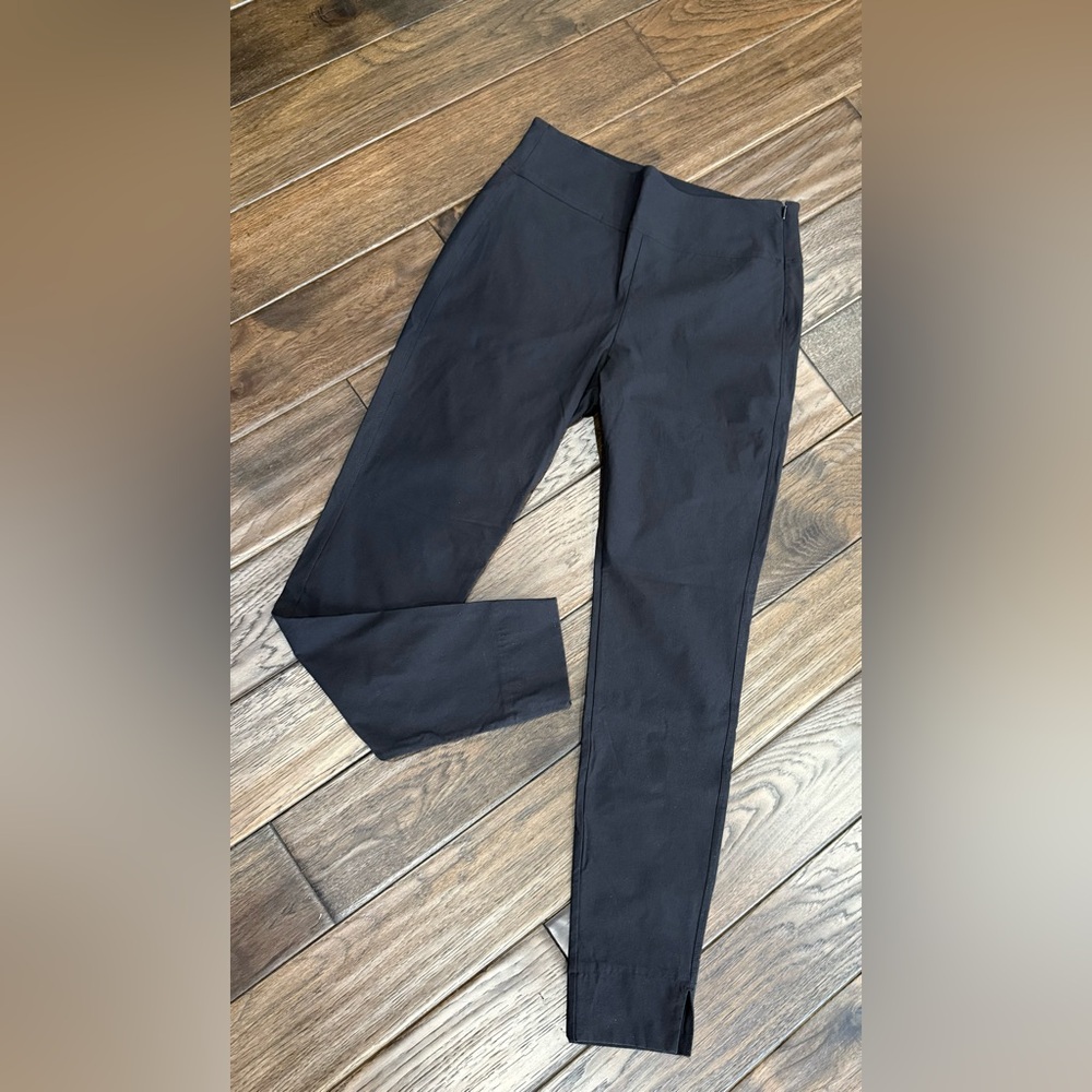 ATHLETA Wander BLACK Slim ANKLE SLIM Crop PANTS